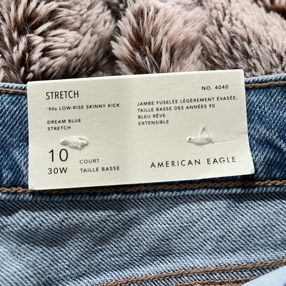 American Eagle ‘90’s Low Rise Skinny Kick Jeans - Picture 6 of 6